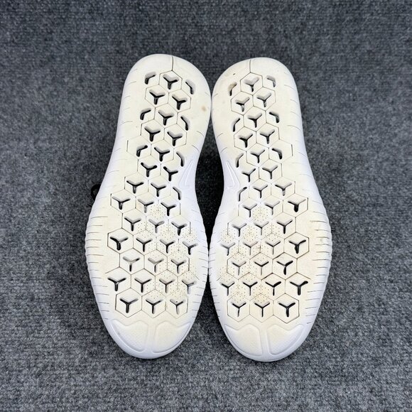 Nike Free Run Flyknit 2018 Running Shoes Women's Size 8 Black White Athletic - Picture 10 of 12